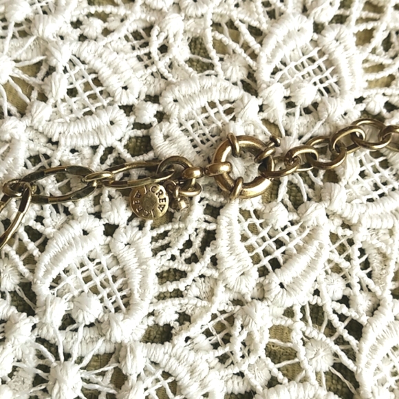 J. Crew Pink and Crystal Clear Rhinestones Floral Statement Necklace Goldtone - Picture 4 of 8